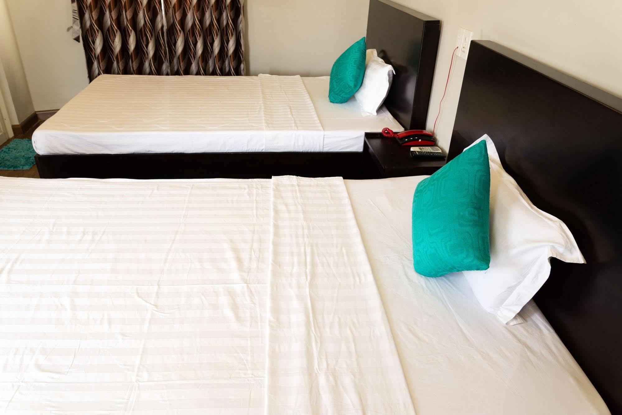 Cosmos Hotel Nha Trang By Ht Exteriör bild