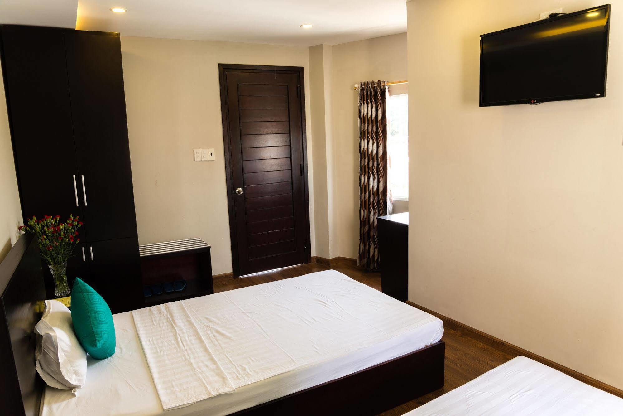 Cosmos Hotel Nha Trang By Ht Exteriör bild